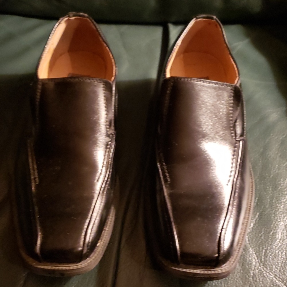 Men's shoes
